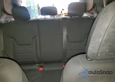 2018 Jeep Renegade Latitude z USA, uszkodzony, nr VIN ZACCJBBB3JPH93553